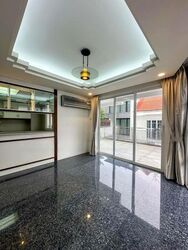 East Coast Hill (D16), Semi-Detached #472832891